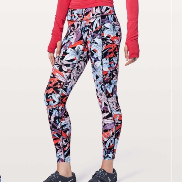 lululemon athletica Pants - LULULEMON Fast and Free Lily print leggings 6